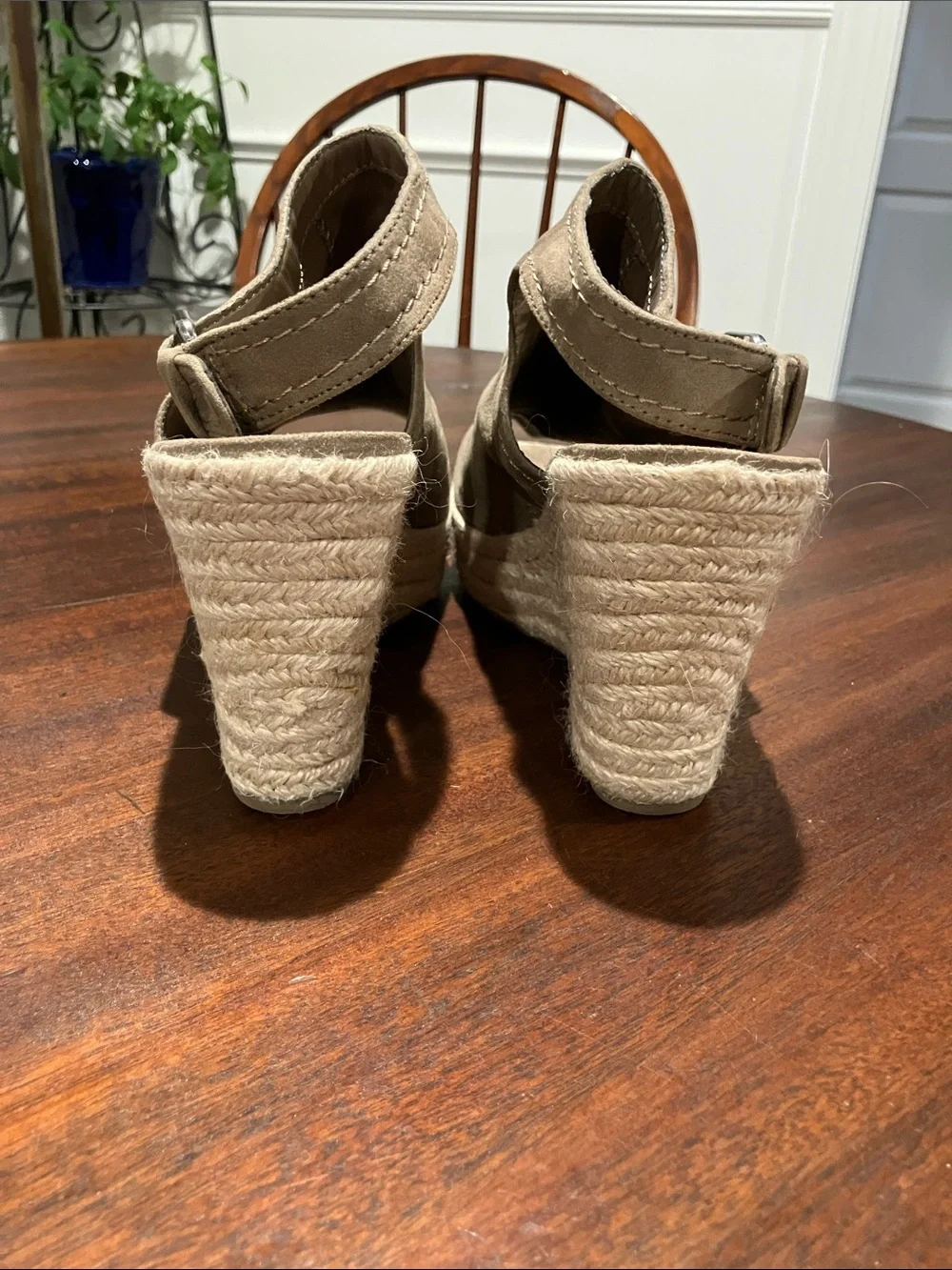 Universal Thread Taupe Suede Espadrille Wedge Slingbacks